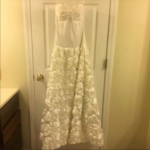 White rose formal dress